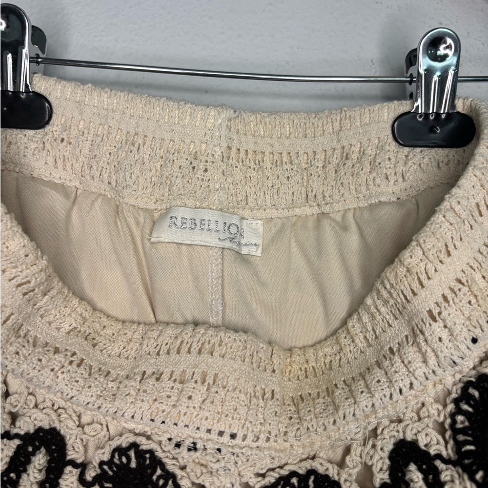 Vintage Rebellion Cream Crochet Shorts with Black Trim - Picture 5 of 6